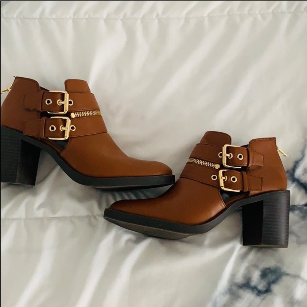 Forever 21 NEW Ankle Boots